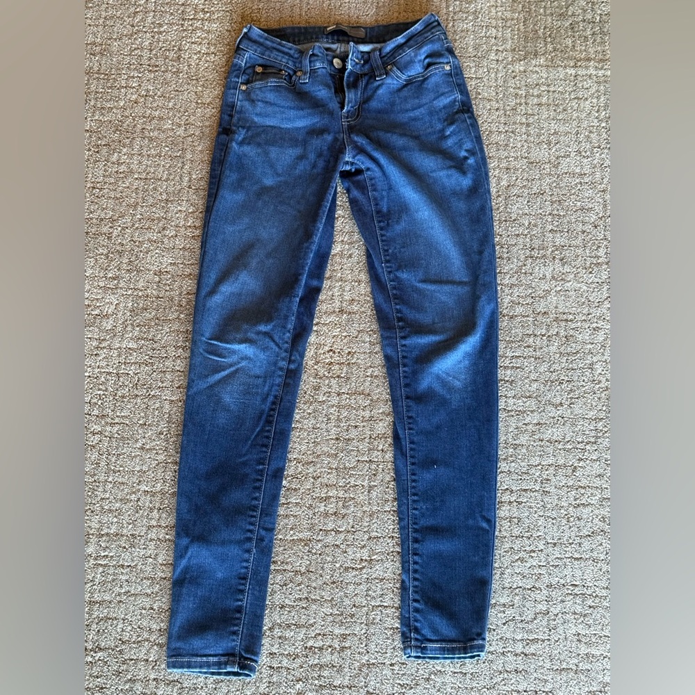 Levi's Dark Blue Women's Skinny Jeans - Picture 2 of 5